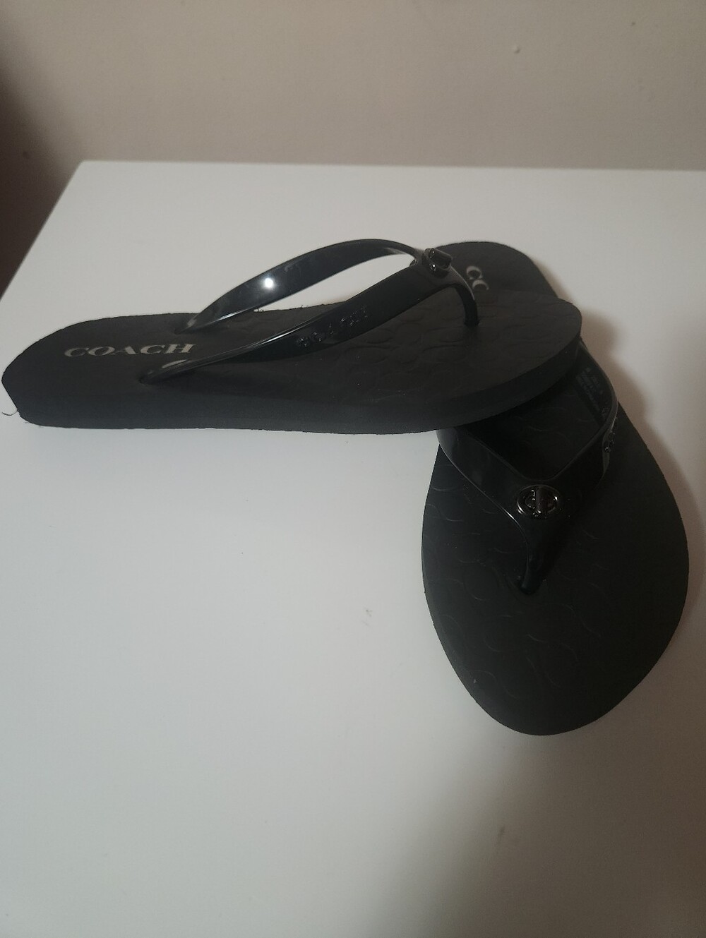 Coach Abbigail Black Turnlock Flip Flop Sandals